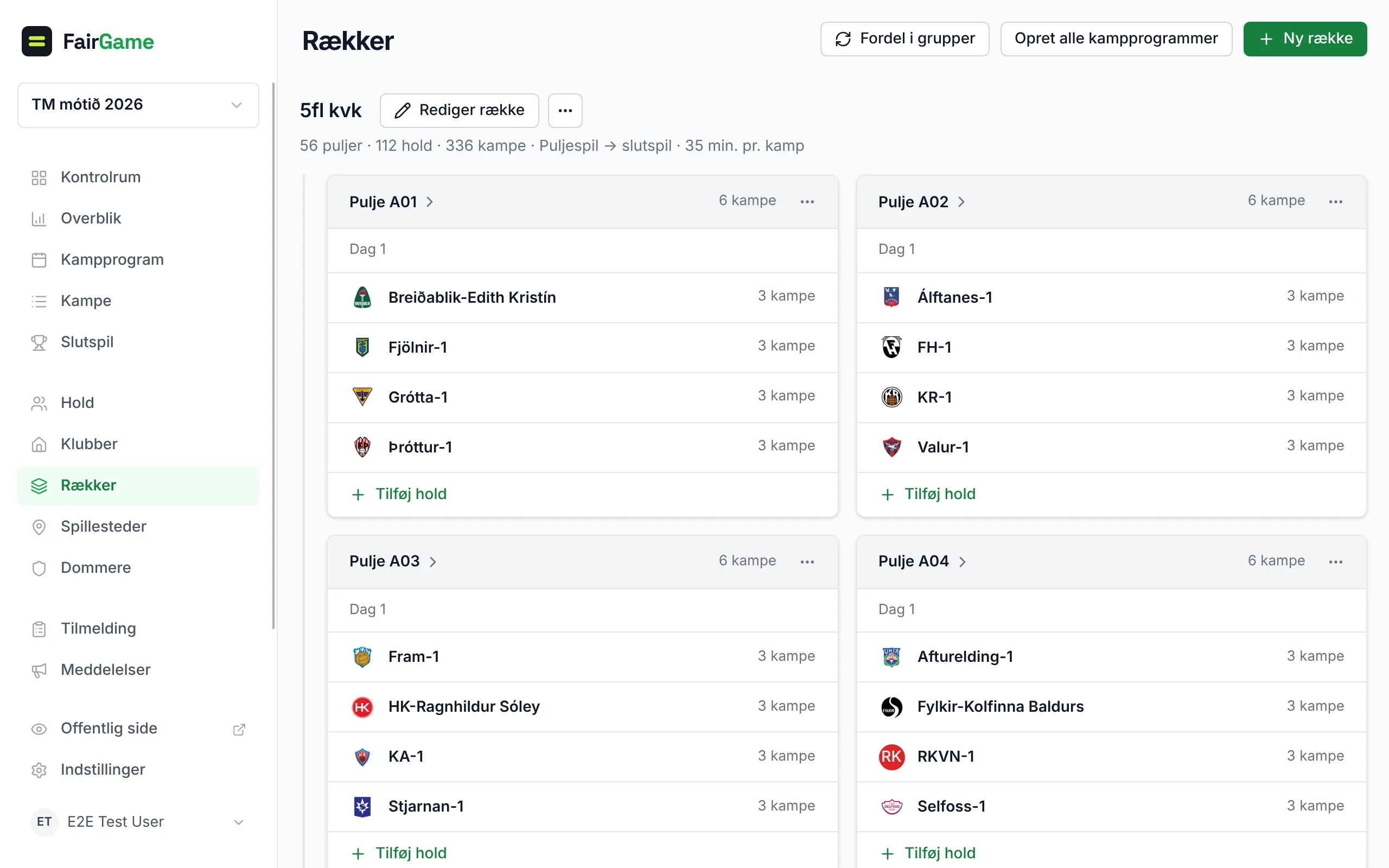 Rækker: hver rækkes navn med Rediger række og dens ···-menu ved siden af, dens nøgletal og puljekortene indrykket under den — hvert med et link til puljen, en ···-menu og Tilføj hold.